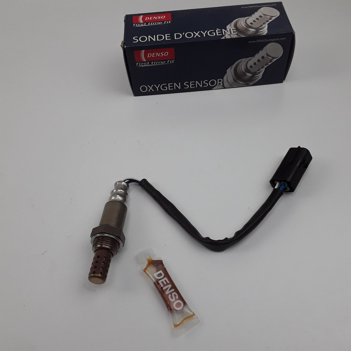 Upstream Rear Oxygen Sensor DENSO 234-4724 Fits Mazda MPV 3.0L-V6 2002-2006