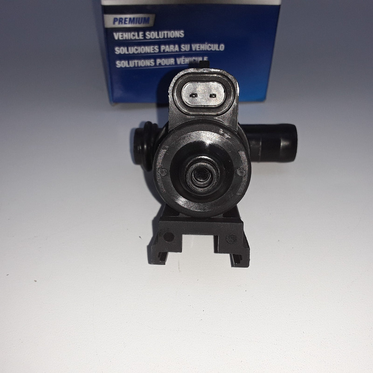 Carquest CPC1341 Canister Vent Solenoid For Kia Forte Koup Rondo Forte 2007-2013
