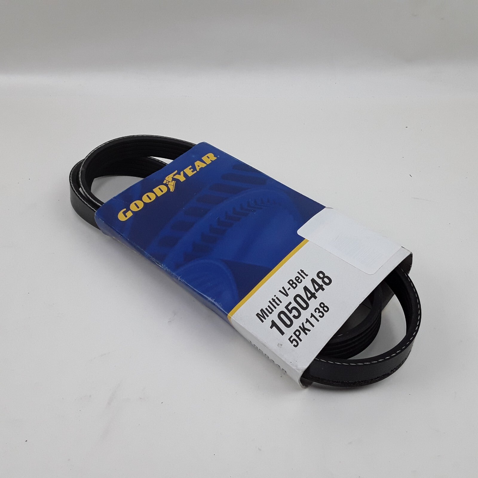 Serpentine Multi V-Belt Fits Honda GMC Audi Suzuki Renault Chevrolet (1993-2013)