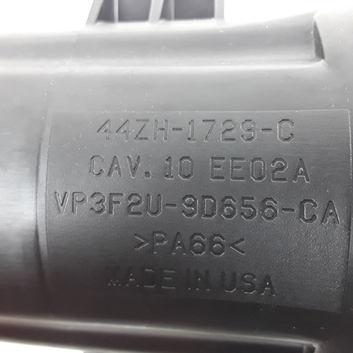 Fuel Vapor Canister Fits Ford F-250 F-350 F-450 F-550 Super Duty (2005-2010)