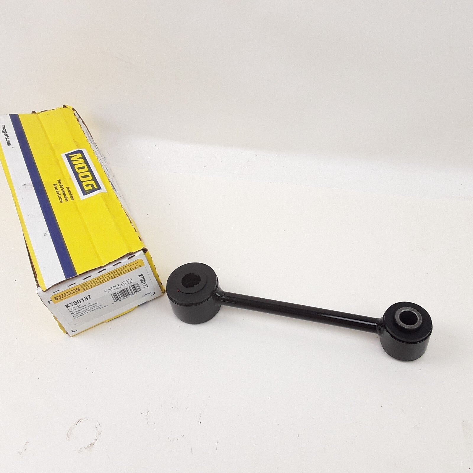 MOOG K750137 Rear Suspension Stabilizer Bar Link Fits Ford Mustang (2005-2014)