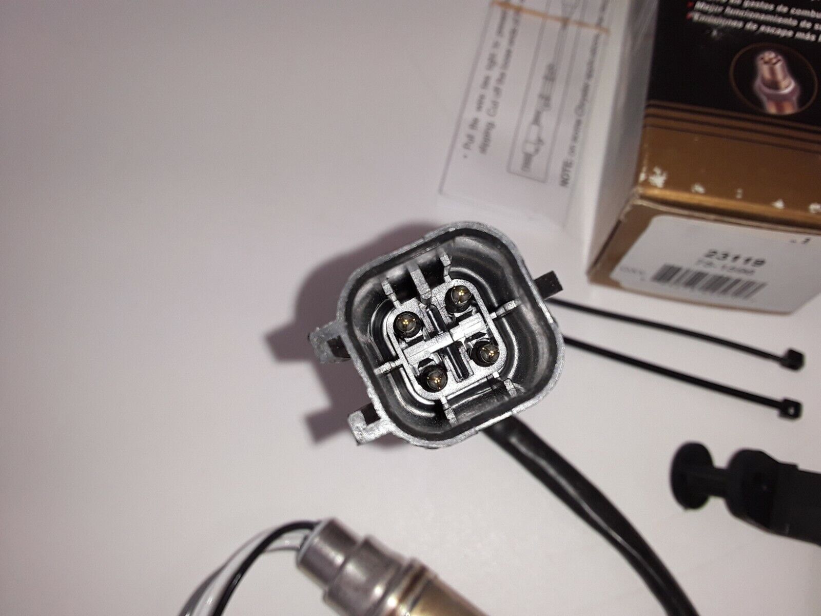 2pcs Oxygen Sensor Bosch 15704 for Chrysler,Dodge,Jeep, Free 2-day Shipping - HotCarParts