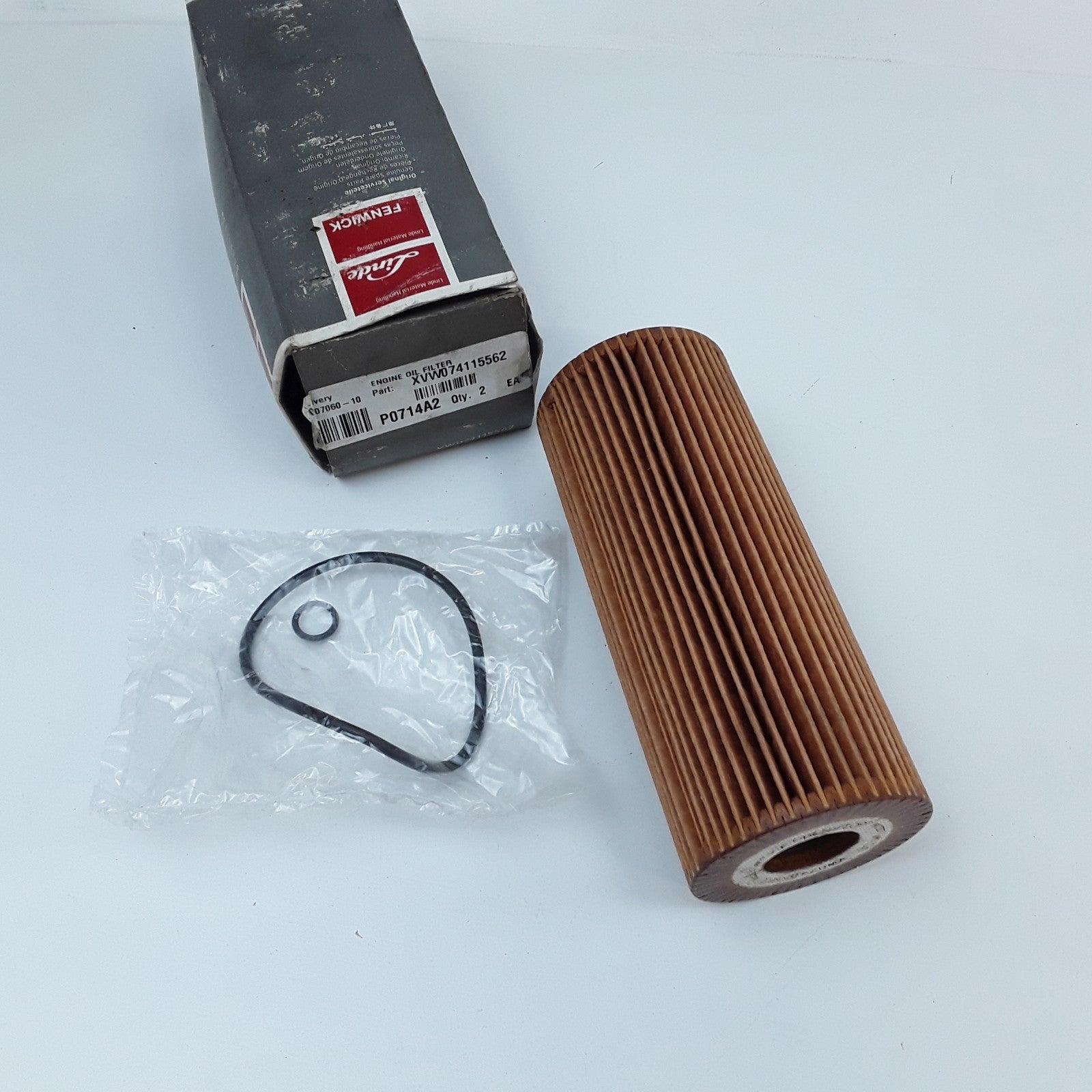 Engine Oil Filter Fits Seat Alhambra Volkswagen Passat Golf Jetta & FORKLIFT