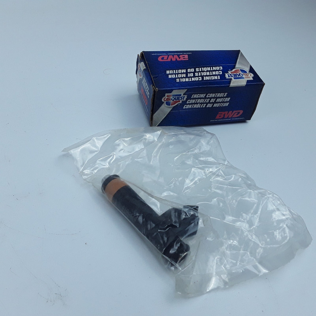 Fuel Injector Fits Ford Econoline F-150 Heritage F-150 E-150 E-250 (1999-2004)