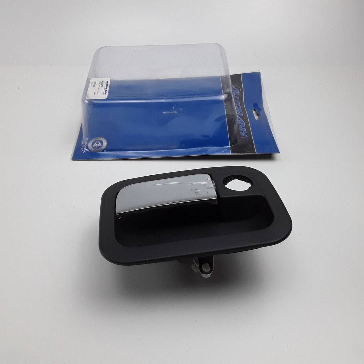 Left Exterior Door Handle Fits Kenworth T400 T800 T370 T880 T2000 T700 (2005-20)
