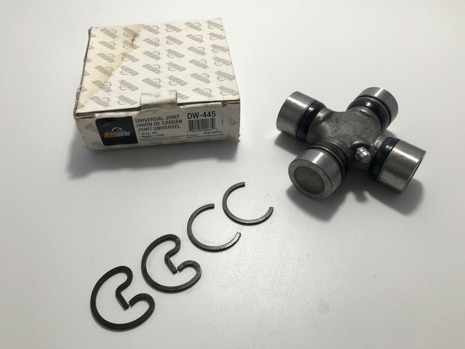 Universal Joint Front DriveWorks DW-445 for Chevrolet, GMC, Hummer, Isuzu, Saab - HotCarParts