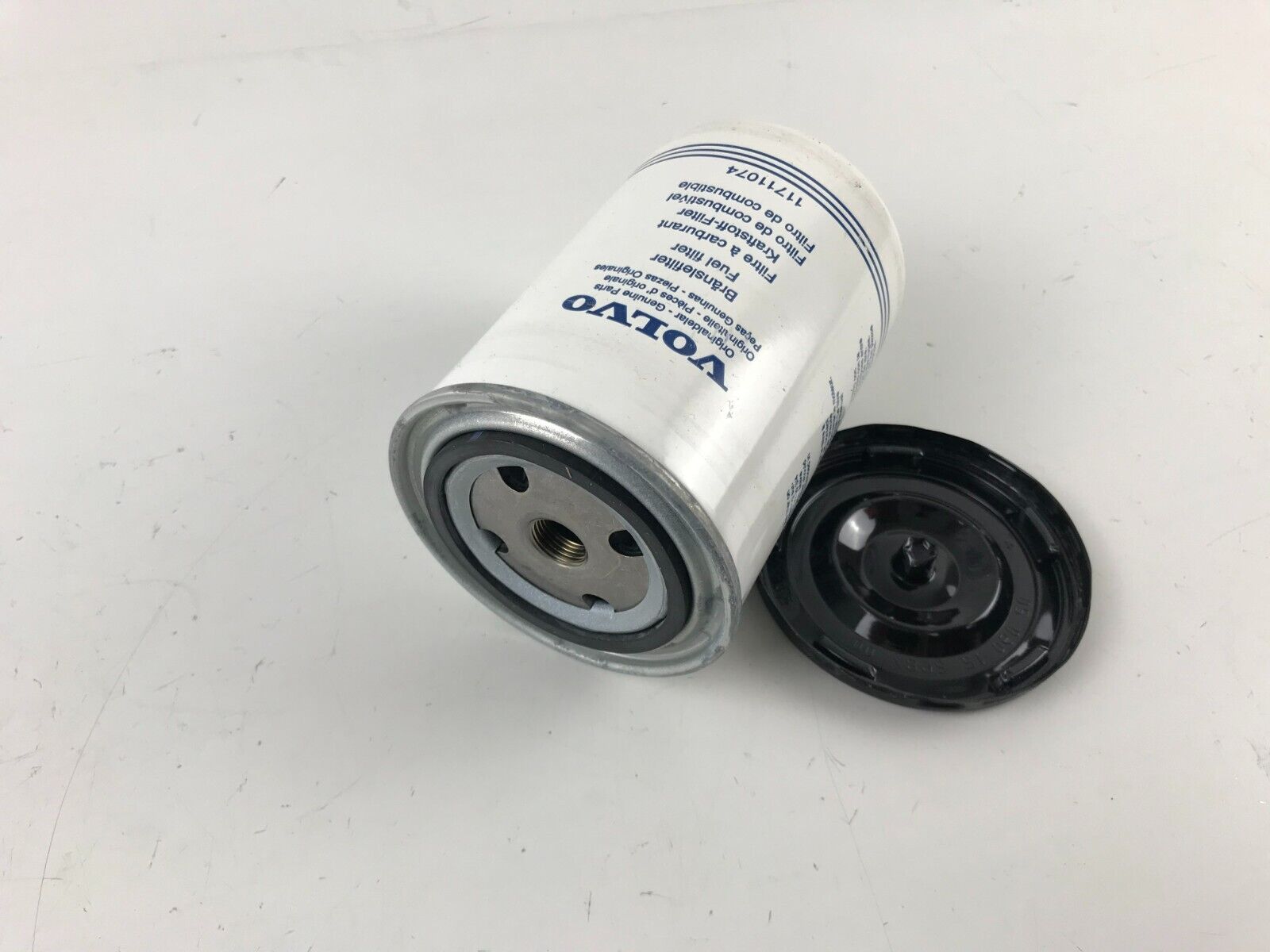 GENUINE OEM Volvo 11711074 Fuel Filter VOE11711074 Ref BF7888 SN99108 FAST SHIPP - HotCarParts