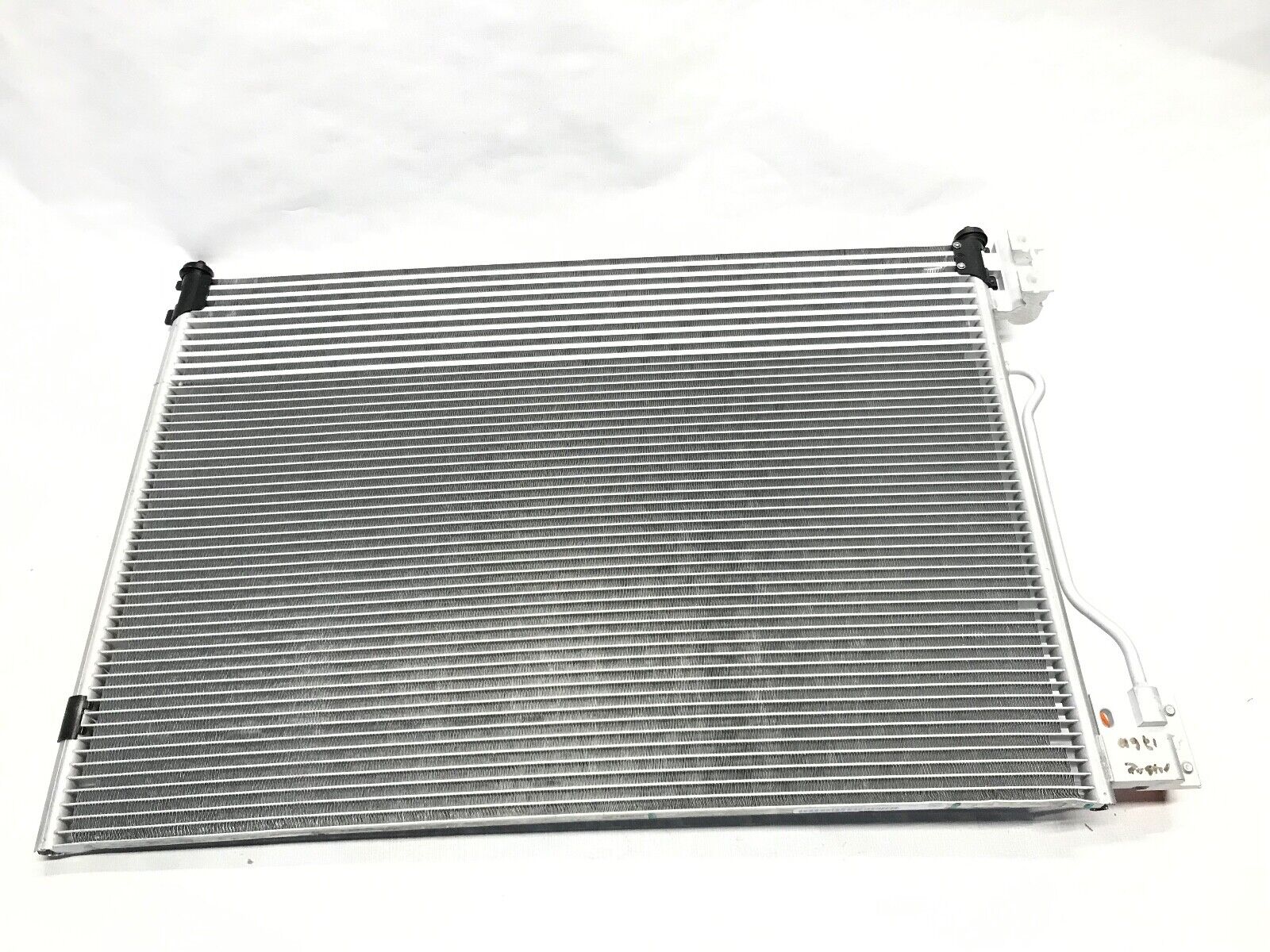 GENUINE OEM Motorcraft YJ-564 A/C Condenser BW7Z-19712-A FAST SHIPPING - HotCarParts