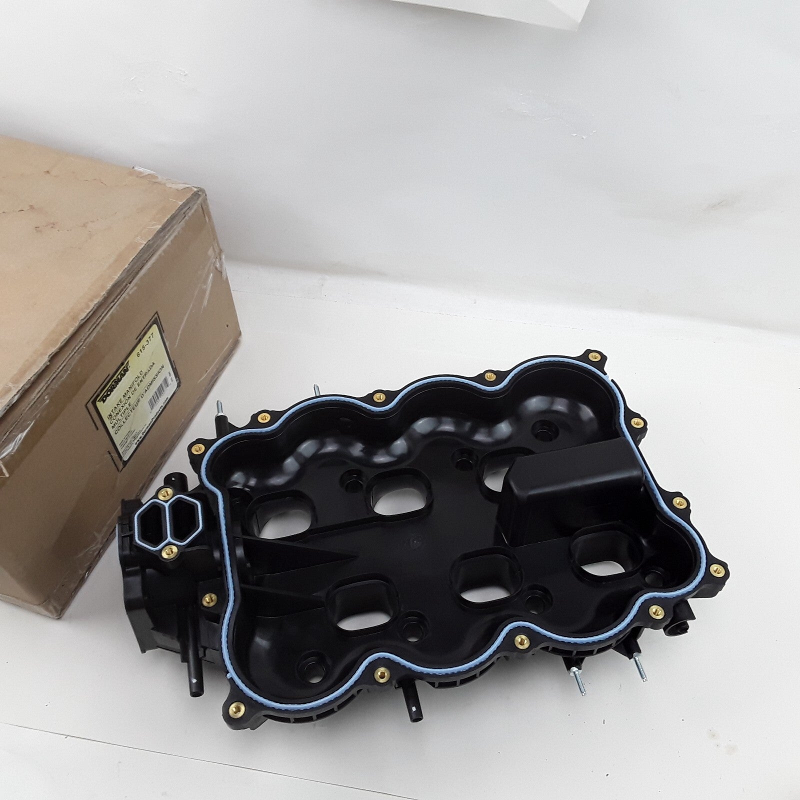 Dorman 615-377 Center Plastic Intake Manifold Fits Ford Windstar (1999-2003)