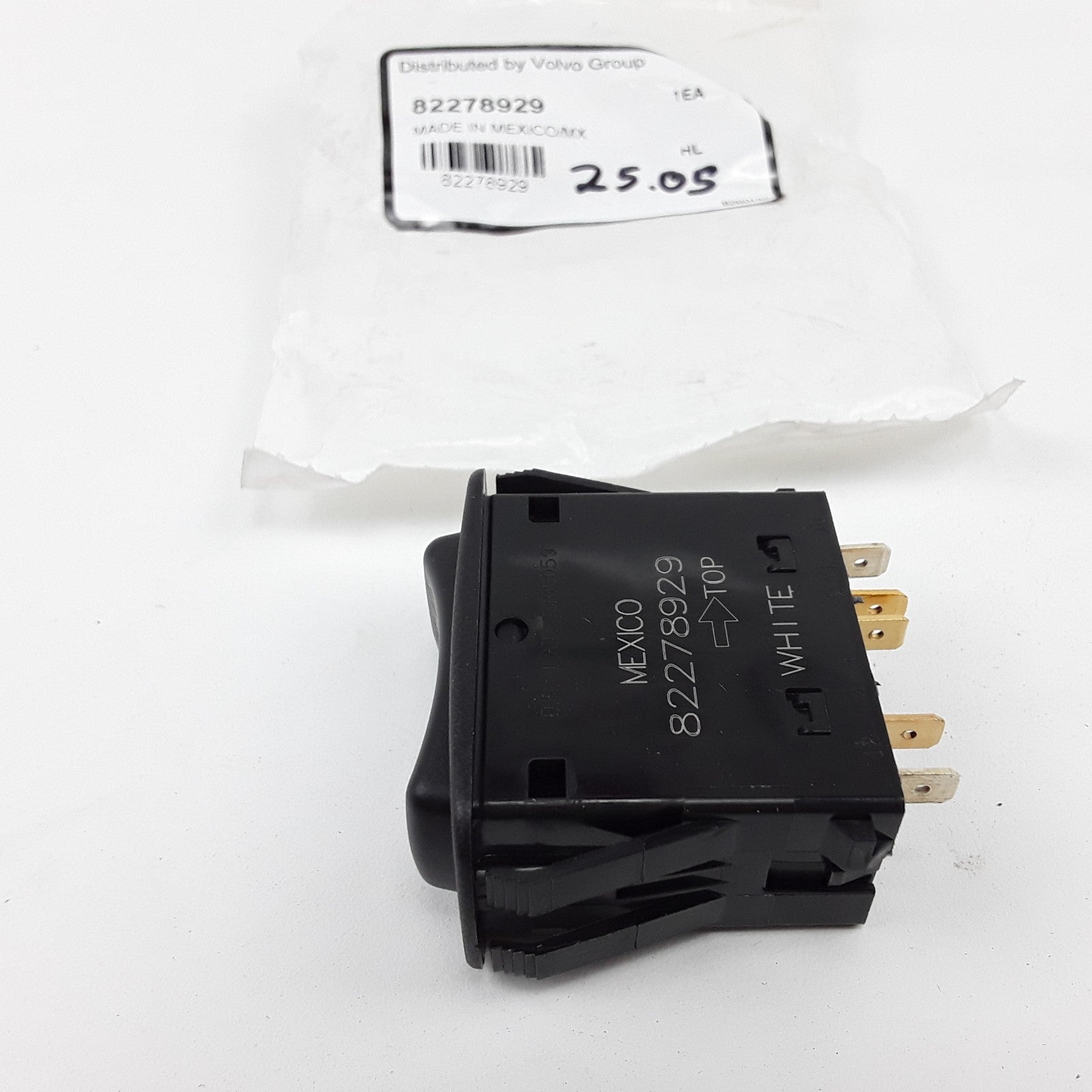 Genuine Mack 82278929 Cruise Control Switch Replaces Mack 1MR4341BM10 NEW