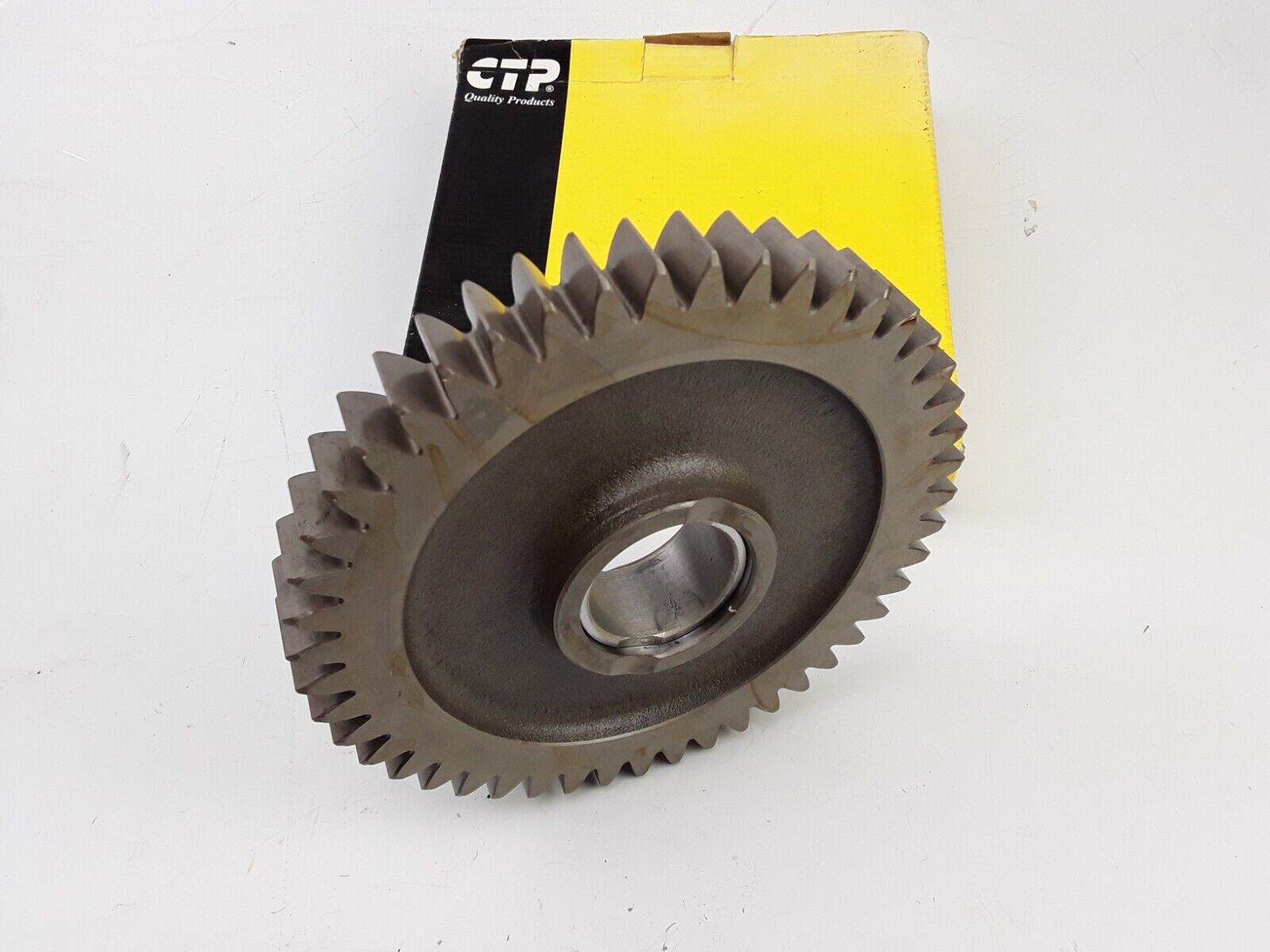 CTP 1960028 For Cat,Caterpillar Fuel Pump Idler Gear Fast Free Shipping - HotCarParts