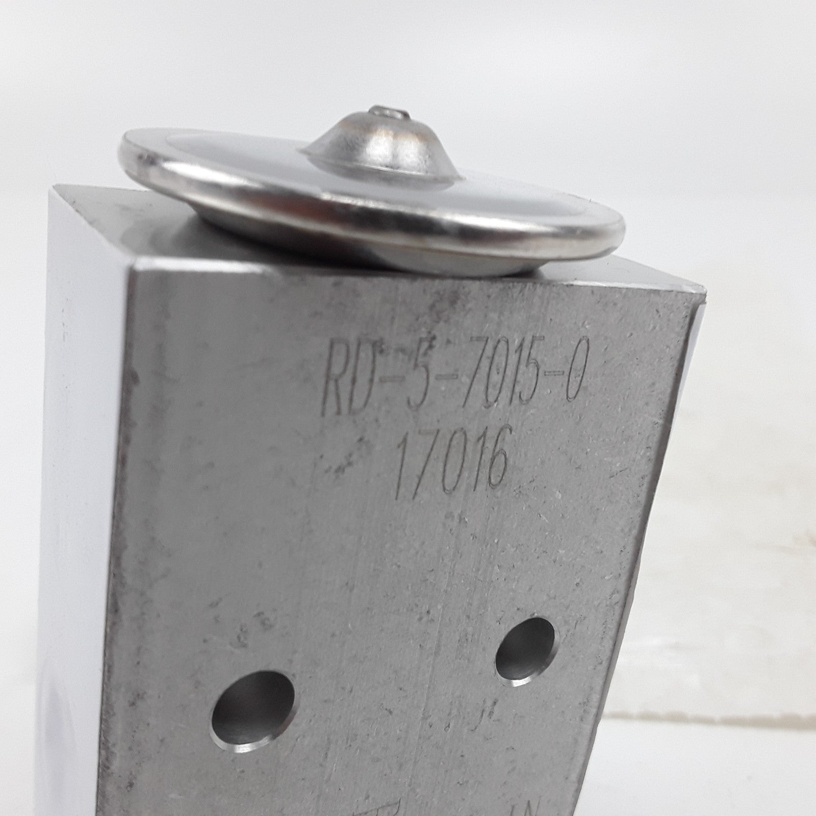 Expansion Valve Assembly Fits Western Star Peterbilt Mack Freightliner 1988-2020