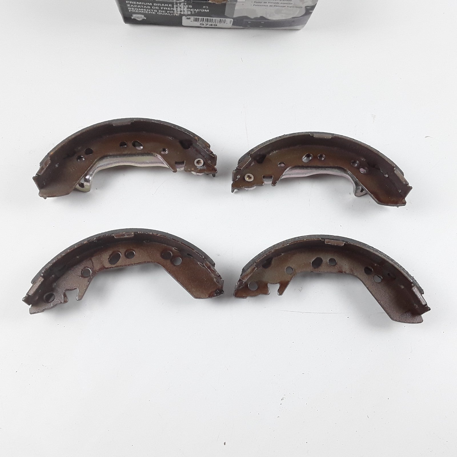 Rear Brake Pads and Shoes Fits Hyundai Excel 1994 p/n Wearever S749