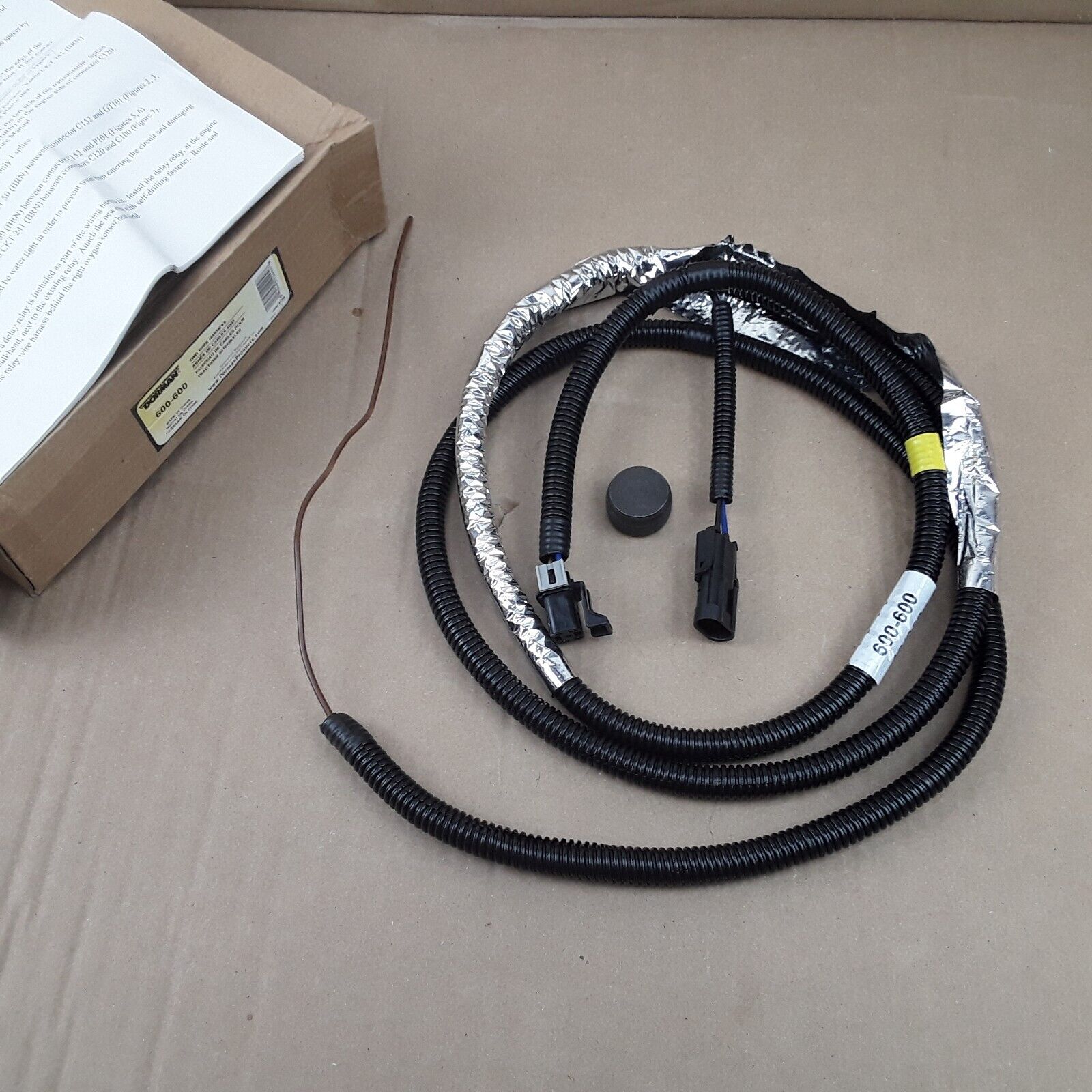 Dorman 4WD Actuator Wiring Harness Fits Chevrolet Tahoe GMC Yukon 1988-1996
