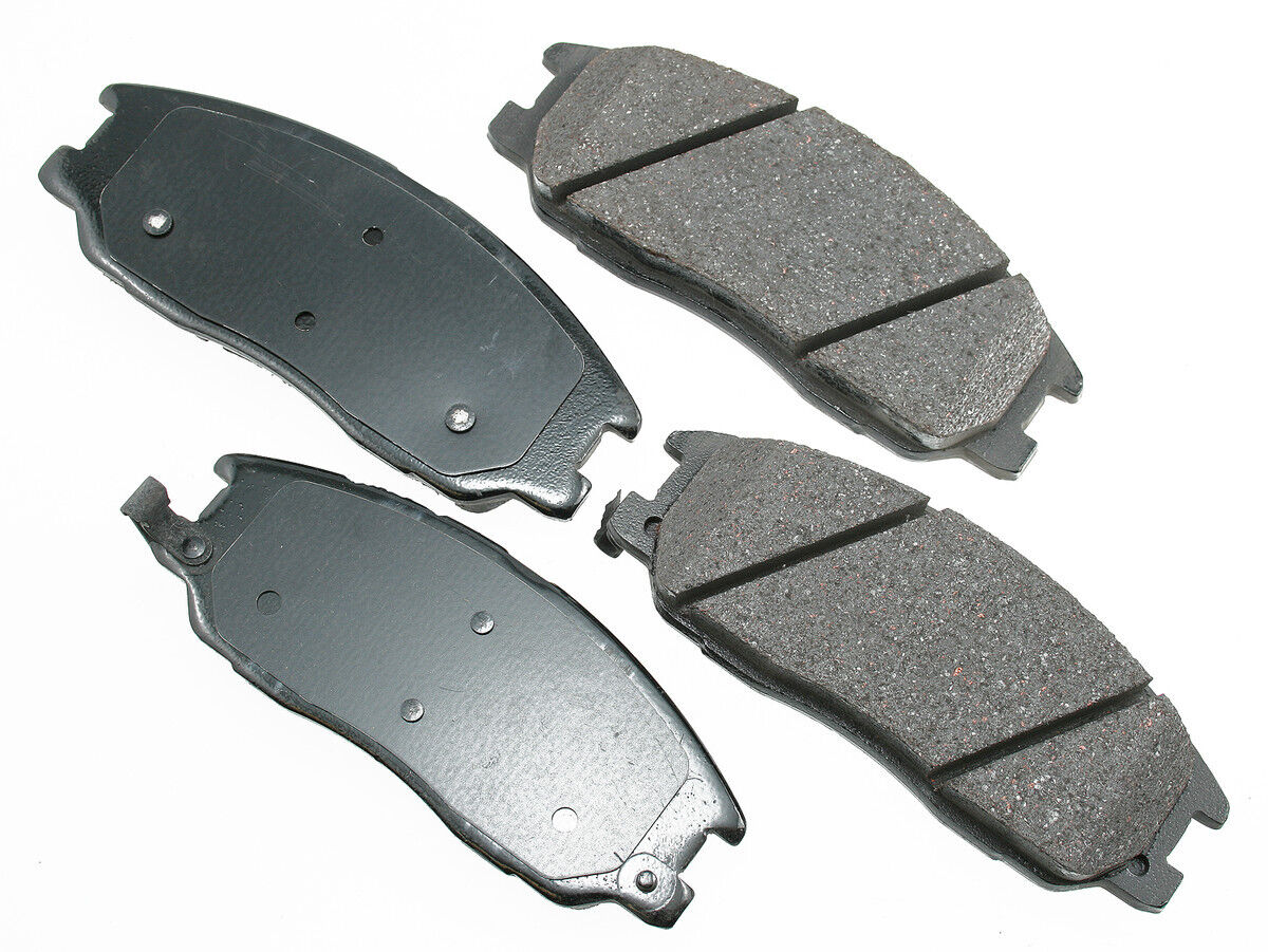 Front Disc Brake Pad Pads Set Fits Kia Sorento Sedona Amanti ,Hyundai Santa Fe
