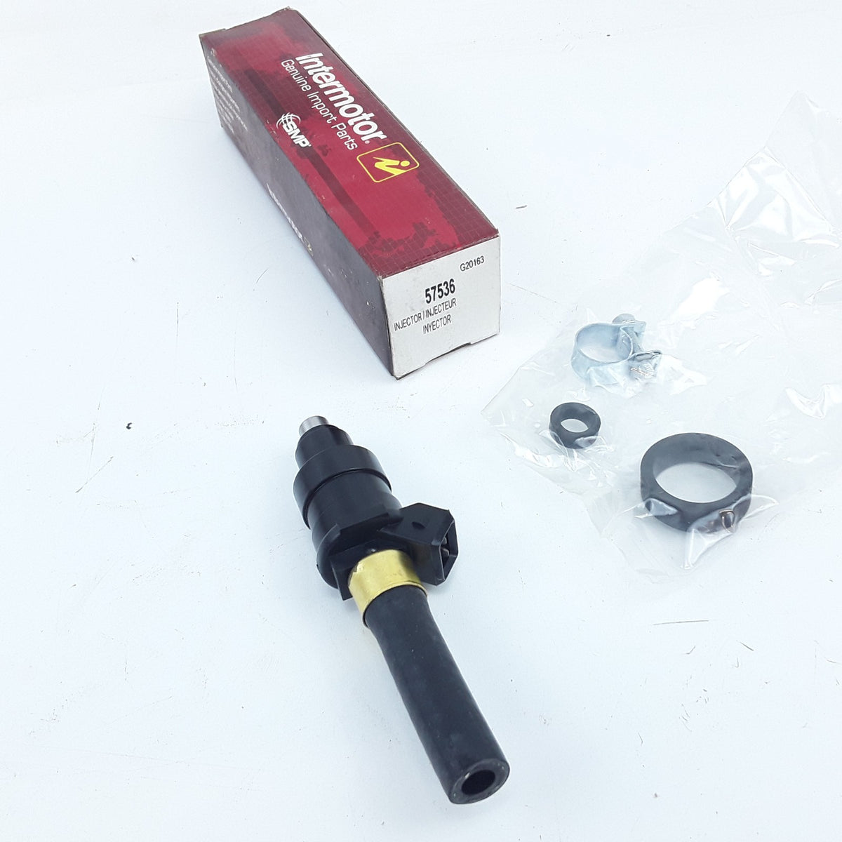 Intermotor 57536 Fuel Injector Assembly Fits Nissan 280ZX (1981 1982 1983) 2.8L
