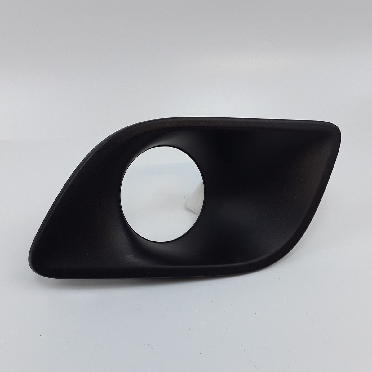 OEM Kenworth N18-6000 Left Hand Auxiliary Light Cover Fits Kenworth T680 Trucks