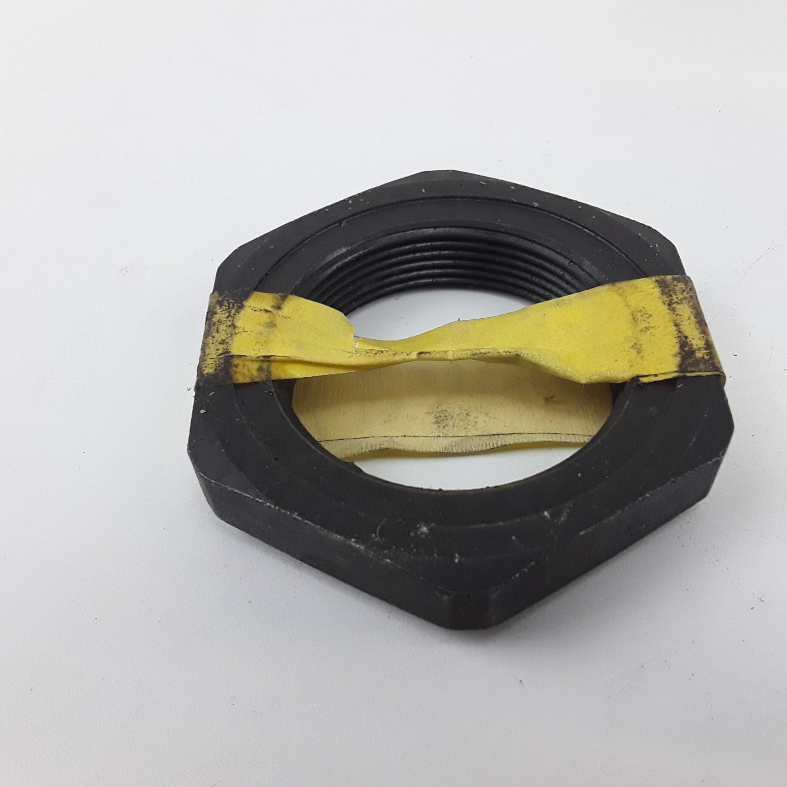 Genuine Front Axle M50 Hexagon Axle Nut 1076388 For Volvo Class 8 Truck Series