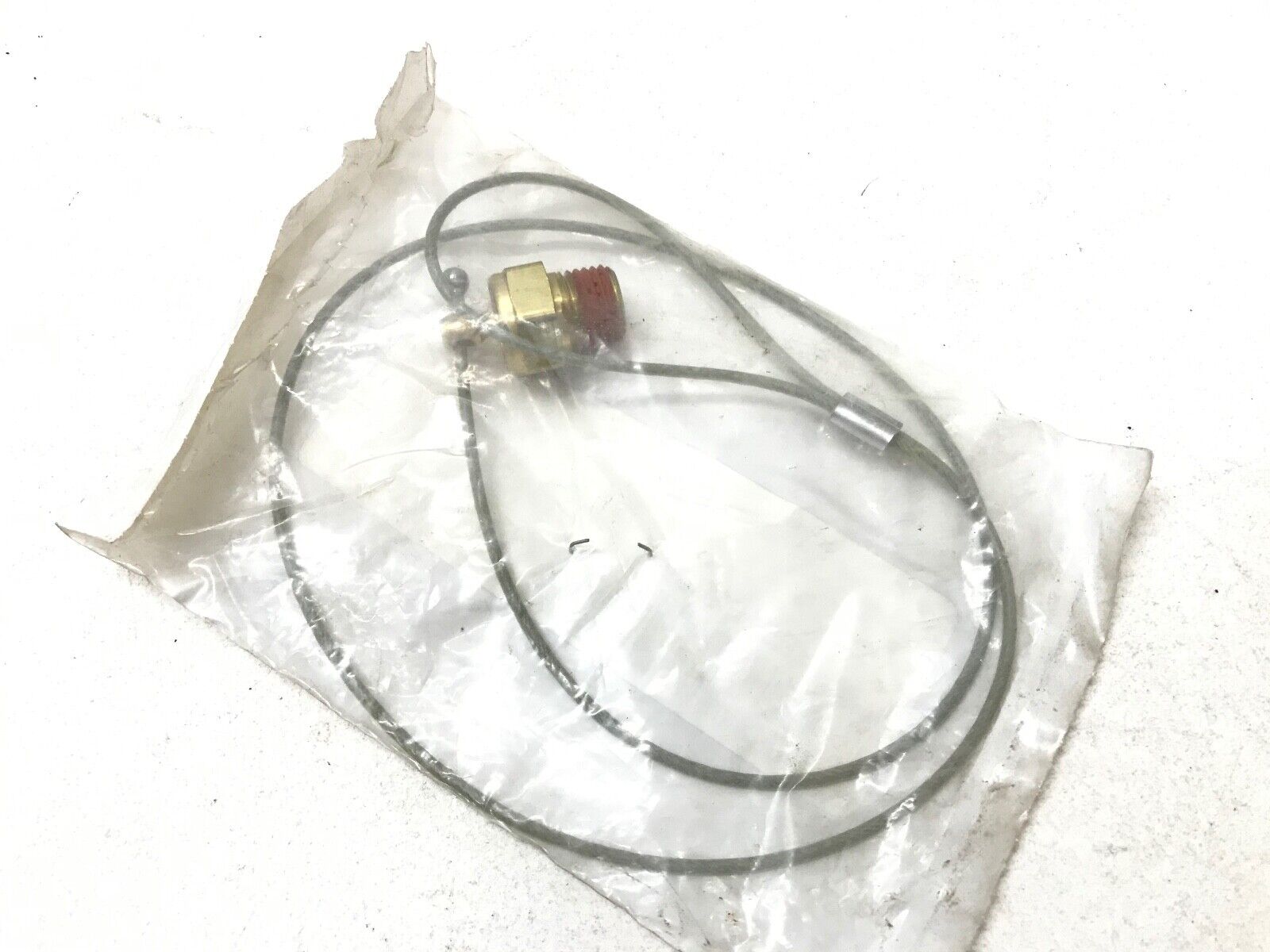 GENUINE MACK 25163824 OEM VALVE ASSEMBLY 20QE1322 25163824 20QE1260, 20QE1322 - HotCarParts