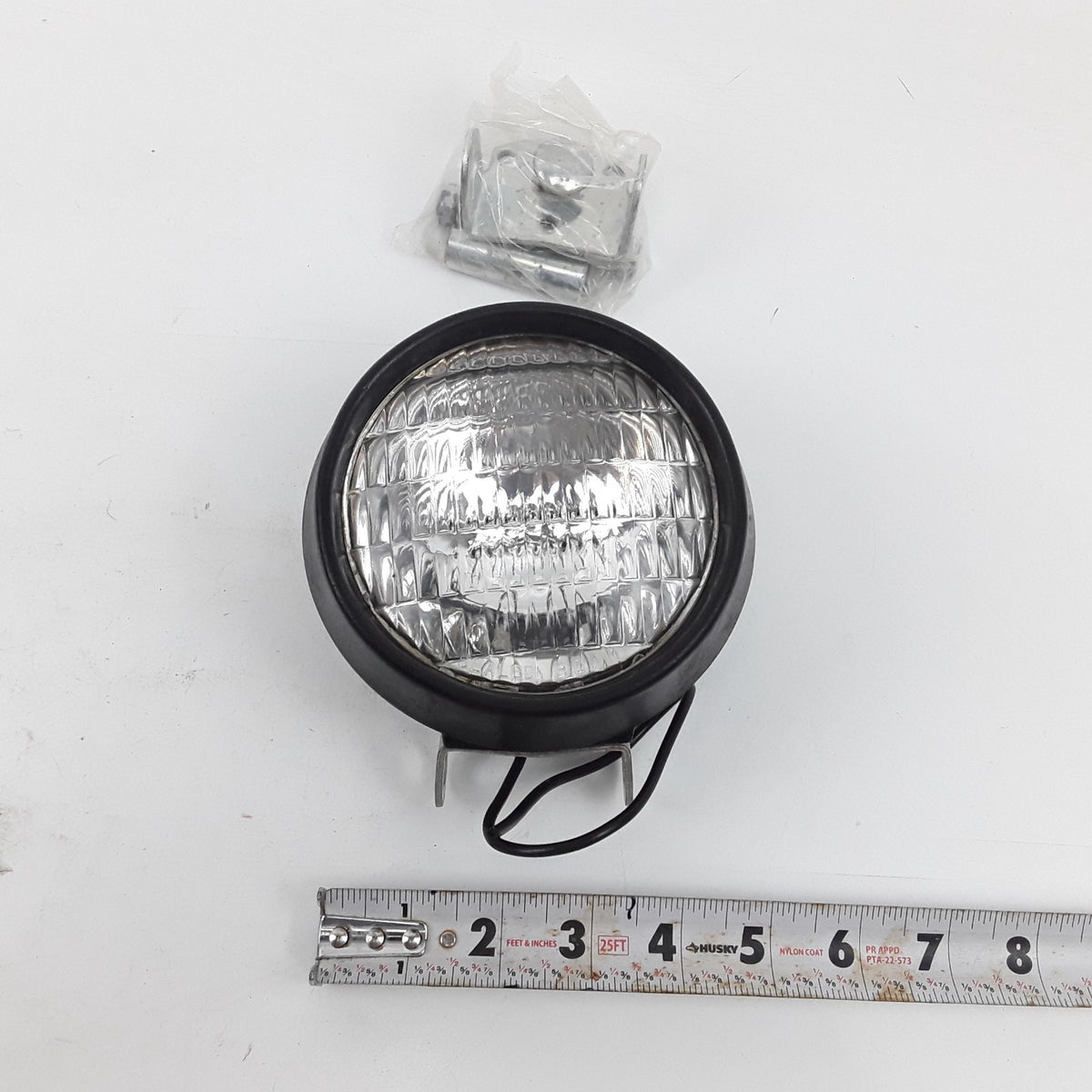 Grote 64931 Utility Light Fits Fifth-Wheel, Tractor, Forklift, Off-Road Vehicles