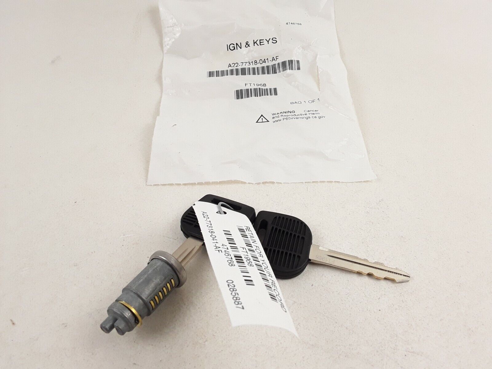 For Freightliner A22-77318-041 Lockset Ignition,Random Key Codes P/N A2277318041 - HotCarParts
