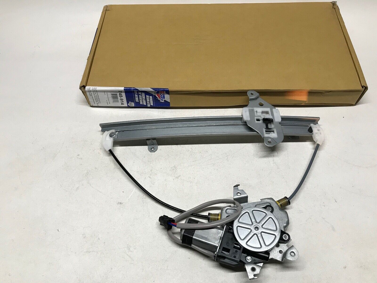 Power Window Motor and Regulator Assembly CARQUEST fits Nissan Xterra 05-15 - HotCarParts