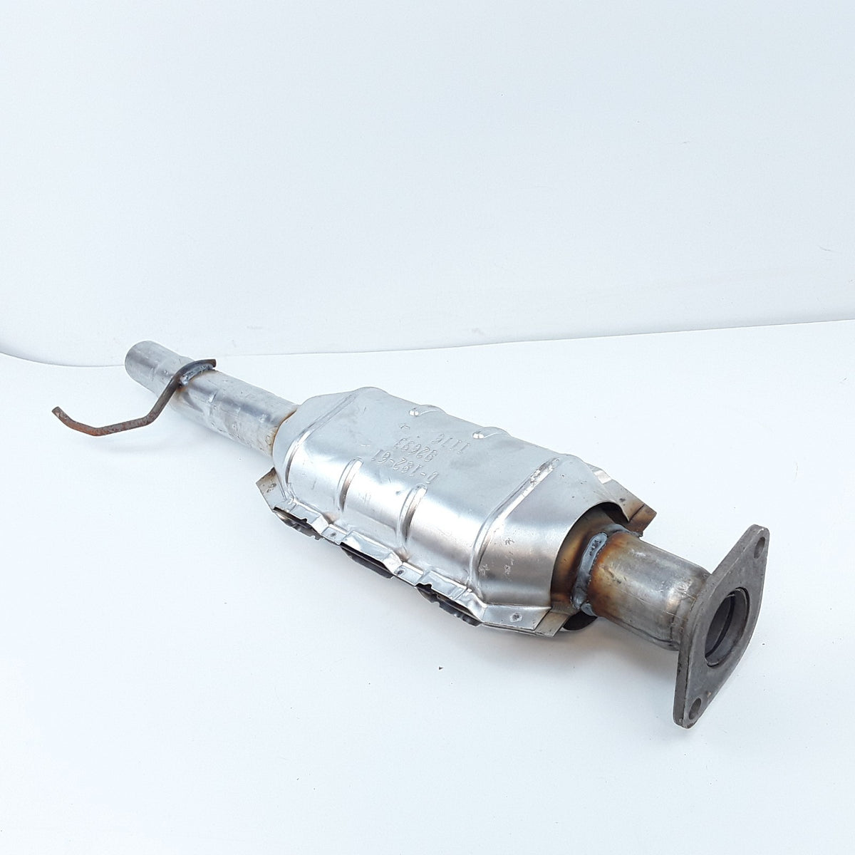 Walker 82693 Catalytic Converter Fits Ford Escape Mazda Tribute 2001 2002-2004
