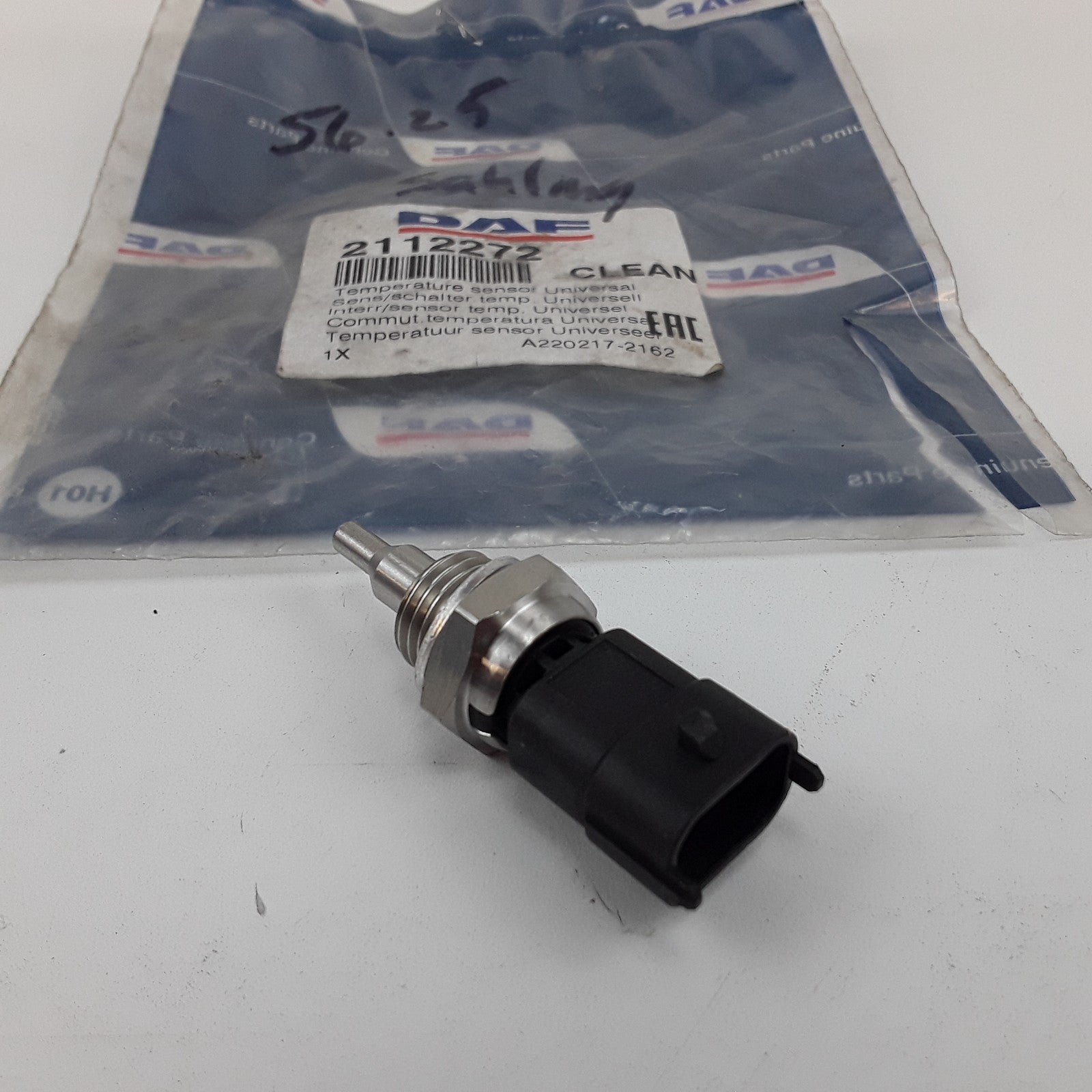 DAF 2112272 Exhaust Gas Temperature (EGT) Sensor Fits Paccar Trucks DAF