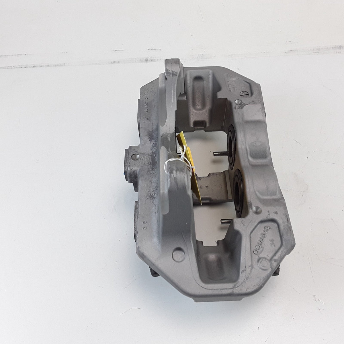 8008362-00-A Front Right Brake Caliper Without Pads Base For Tesla Model Y 2025