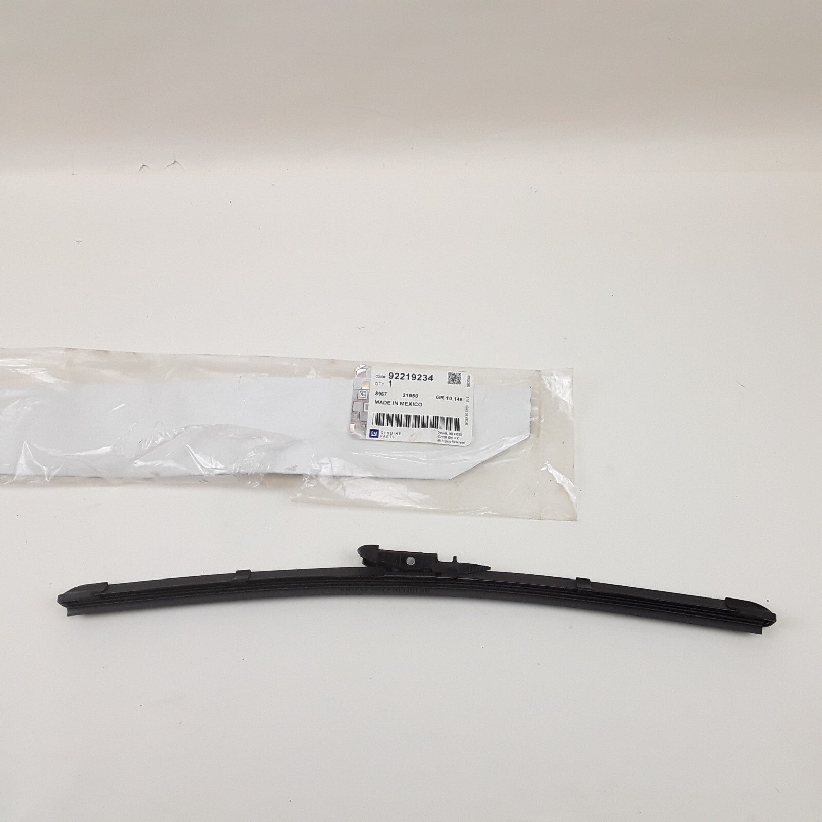 Acdelco 92219234 Windshield Wiper Blade for Chevrolet Caprice Pontiac G8 2008-17