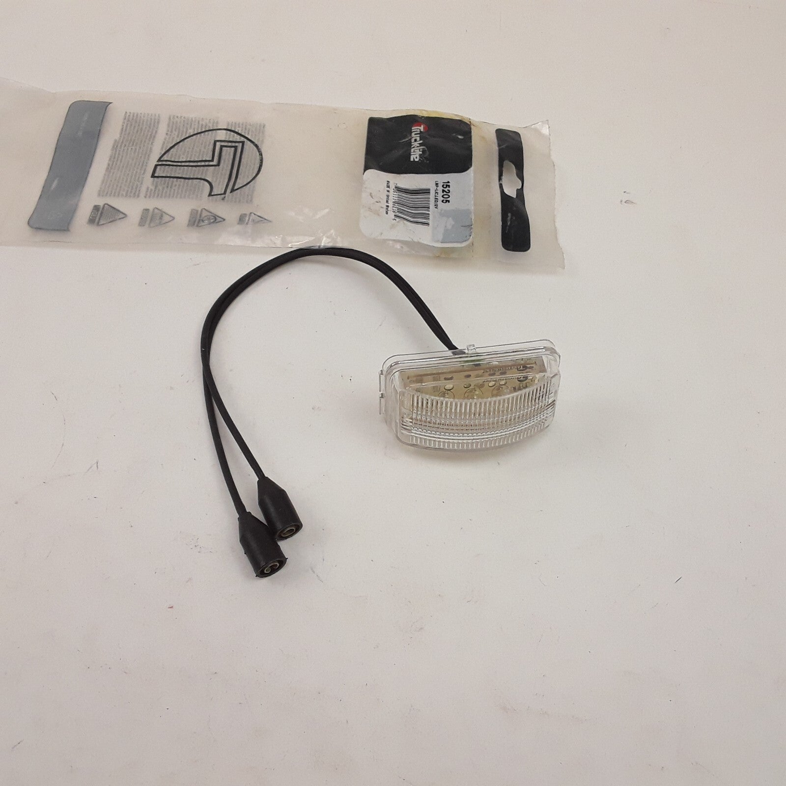 Truck-Lite 15205 15 Series License Plate Light LED Rectangular Bracket Mount 12V