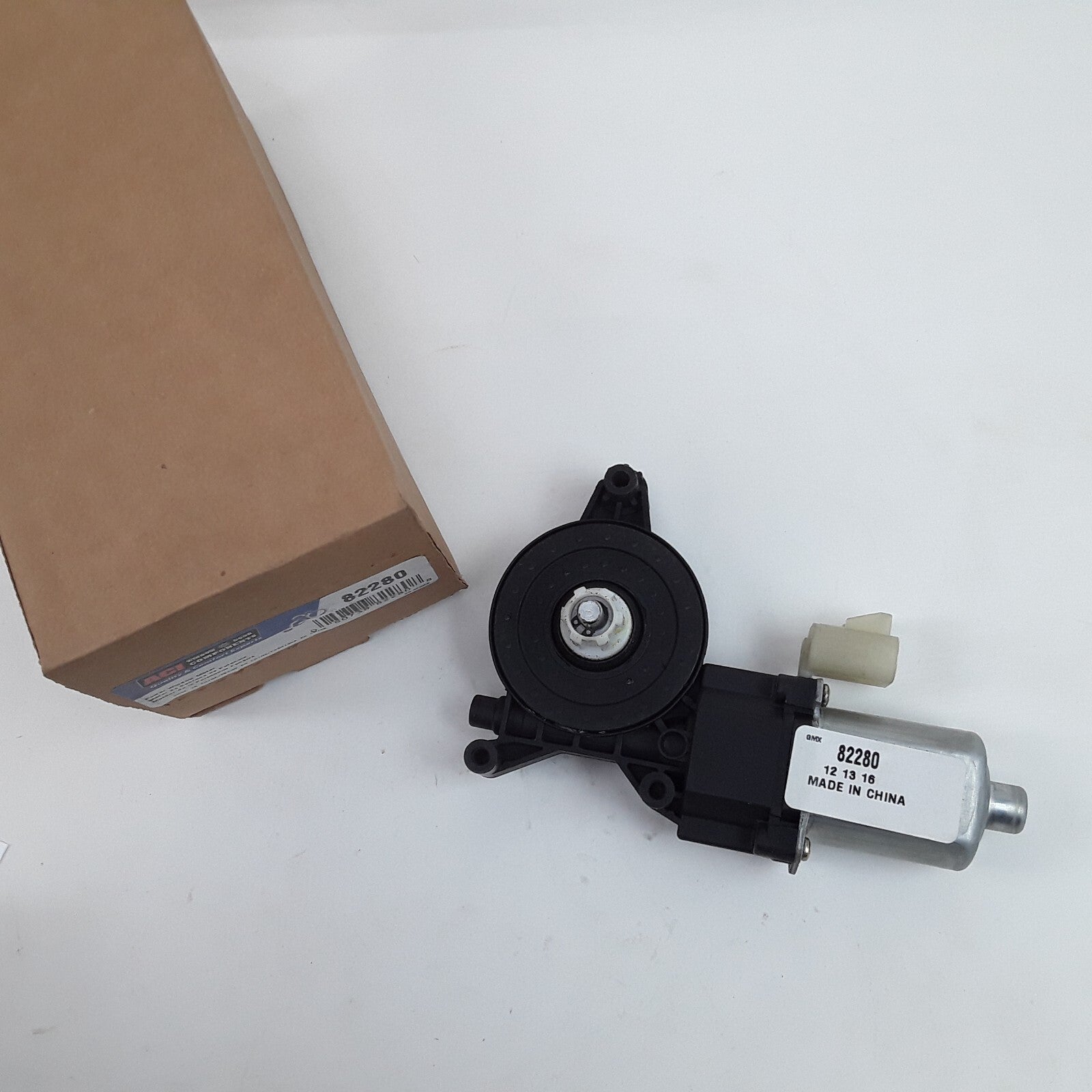 Front Rear Left Power Window Motor Fits Pontiac GMC Chevrolet Cadillac 2004-2014