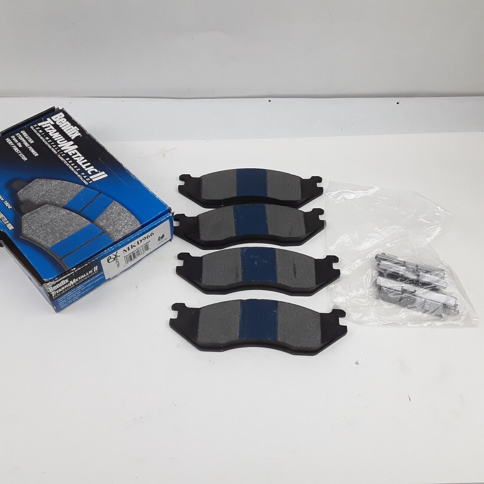 Bendix MKD966 Premium Semi-Metallic Disc Brake Pad Set Fit for Dodge 2003-2006