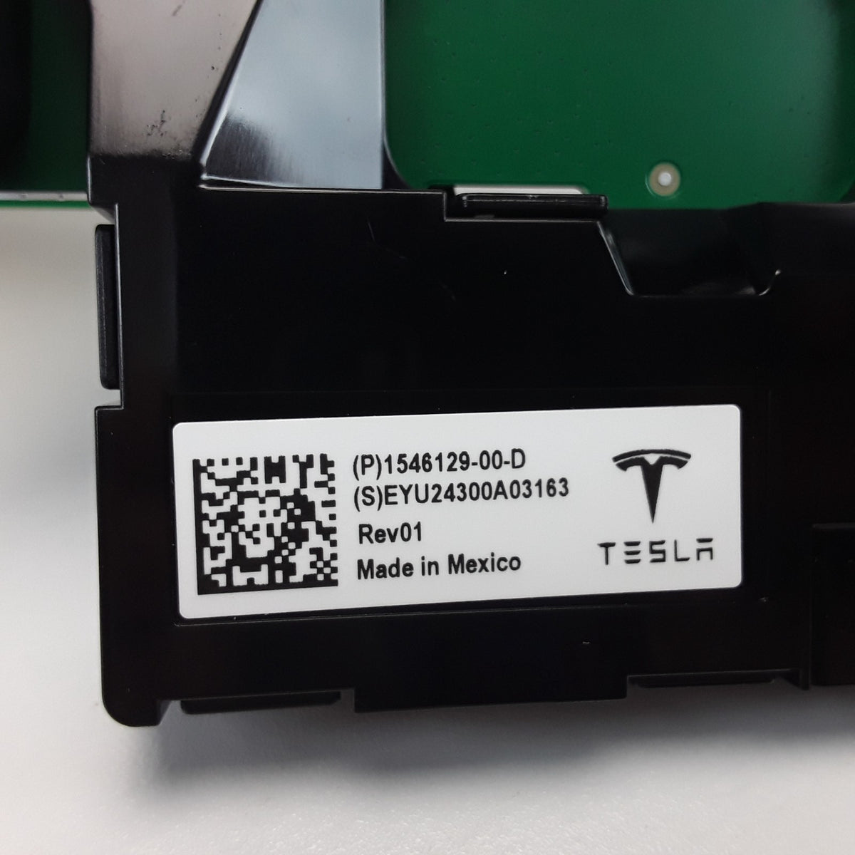 1632560-00-B Rear USB Panel Console For Tesla Model X 2021-2026 Genuine OEM New