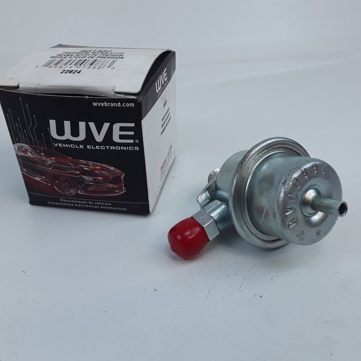 Fuel Pressure Regulator For Jaguar XJS Audi 200 Land Rover Range Rover 1984-2002
