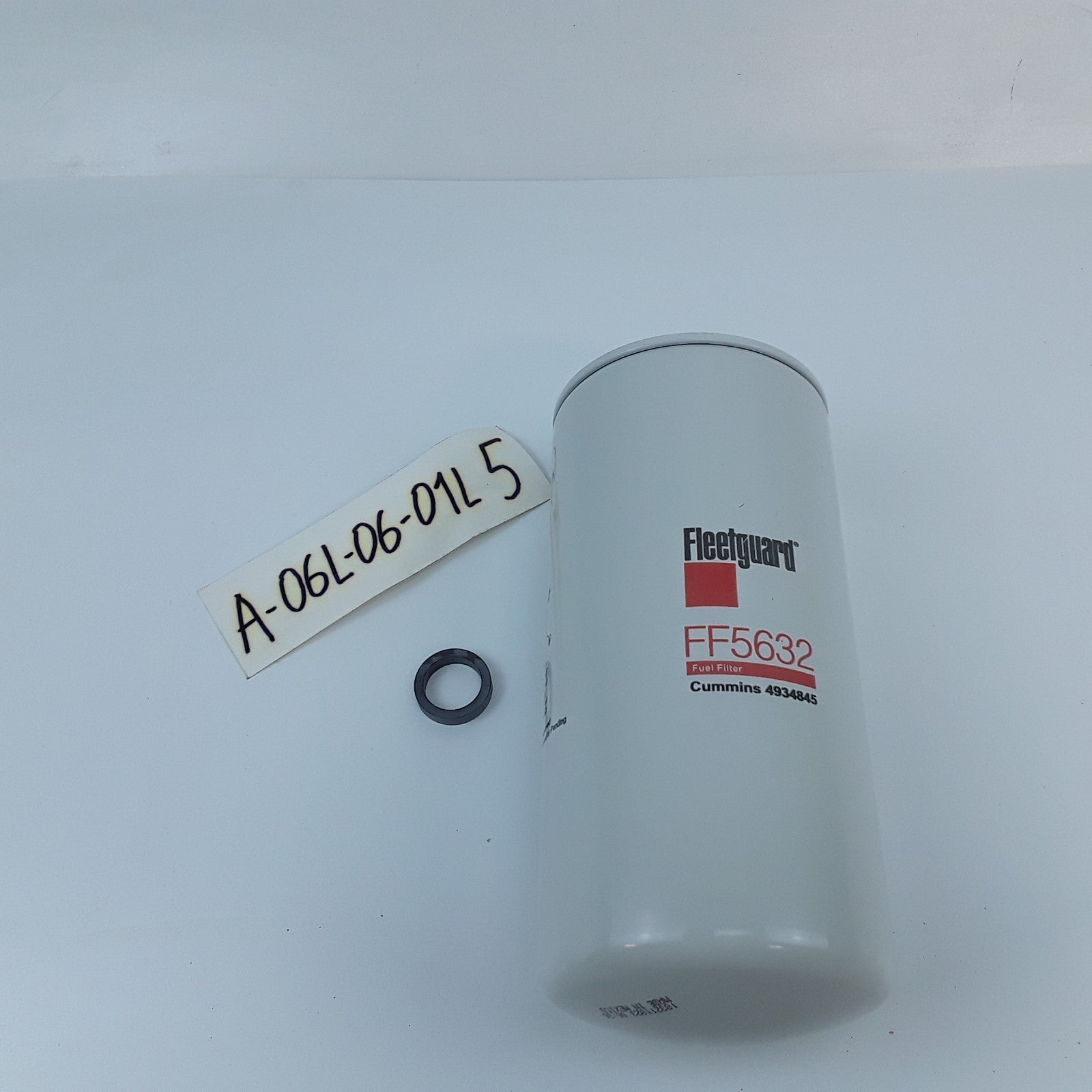 Fuel Filter Fits Autocar Freightliner Kenworth Peterbilt Ford Ottawa (1998-2017)