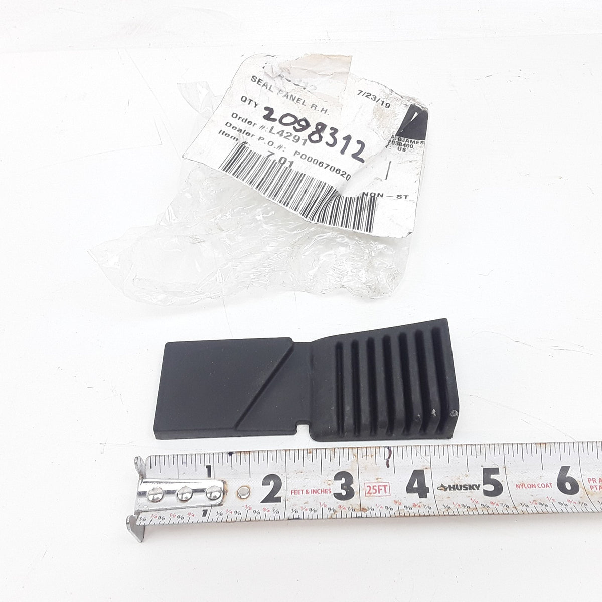 Right Hand (RH) Seal Panel Fits Hyster S155FT S6.0FT S135FT S7.0FT Forklifts