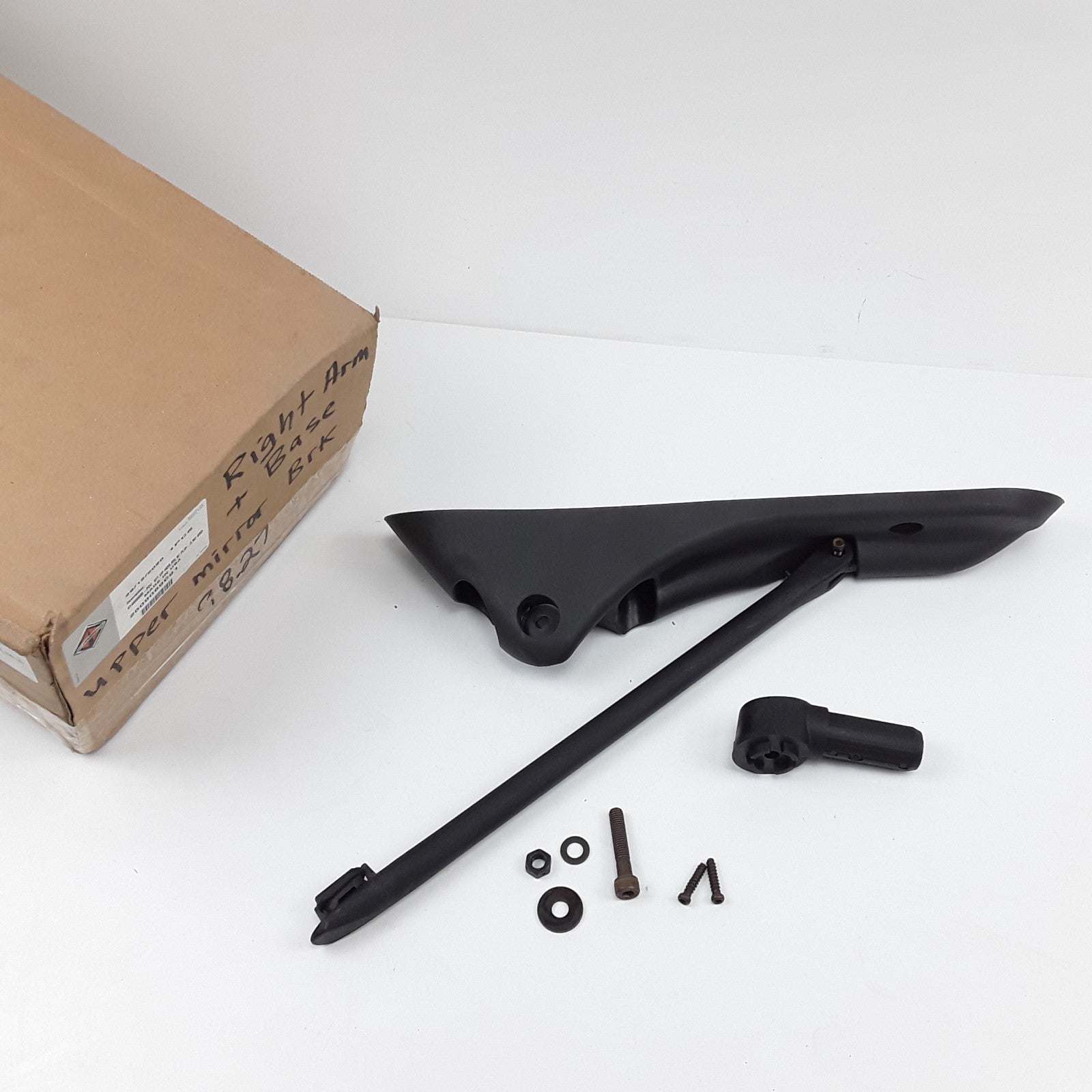 OEM Right Upper Door Mirror Mounting Bracket Bar Navistar International Trucks