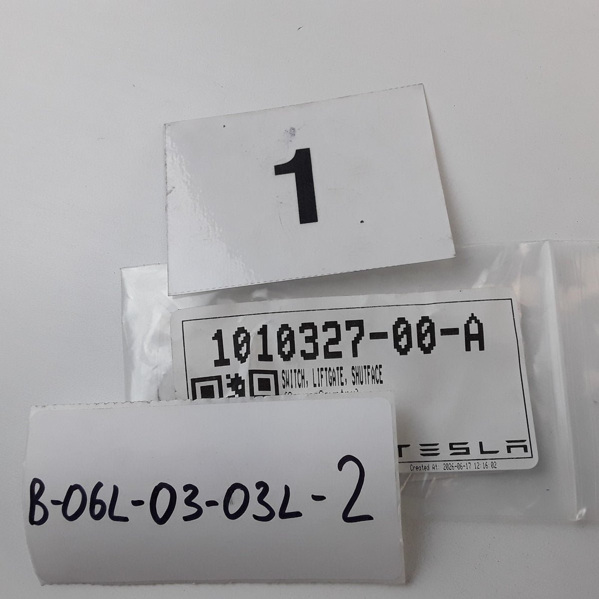1010327-00-A Liftgate Shutface Switch For Tesla Model S 2012-2021 Genuine OEM