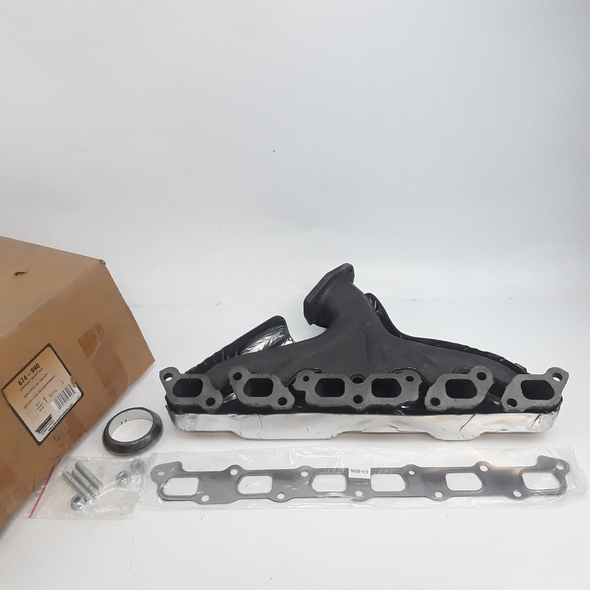 Dorman 674-990 Exhaust Manifold Fits GMC Buick Isuzu Saab Chevrolet (2006-2007)