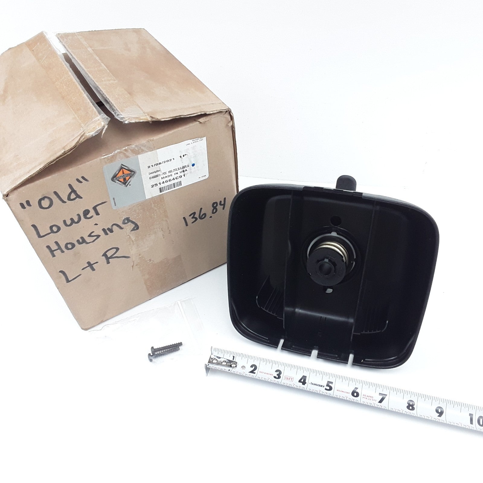 International 2514664C91 Left Right Housing Convex Black For Navistar Trucks