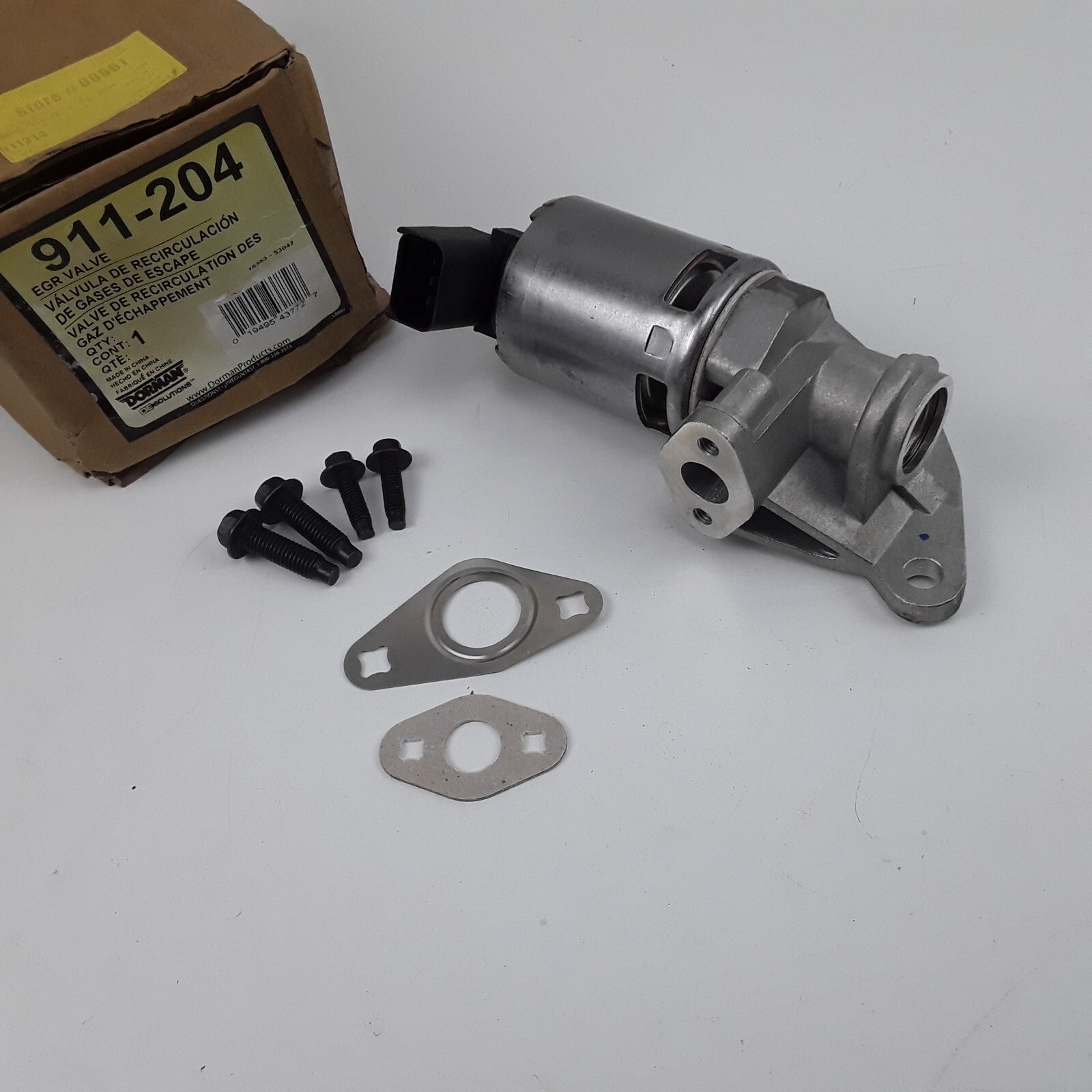 Exhaust Gas Recirculation (EGR) Valve Fits Chrysler 300 Dodge Magnum 2005