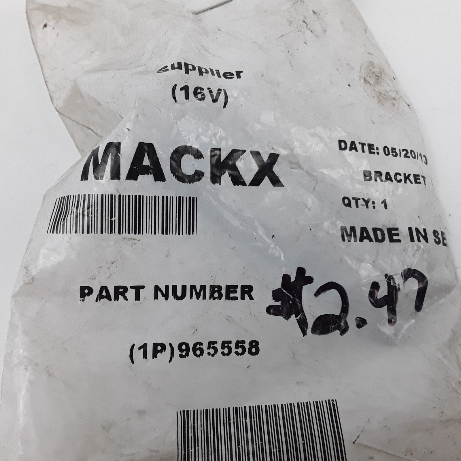 Bracket 965558 For VNL VNM & VHD Series Trucks Mack Granite GU Pinnacle CXU