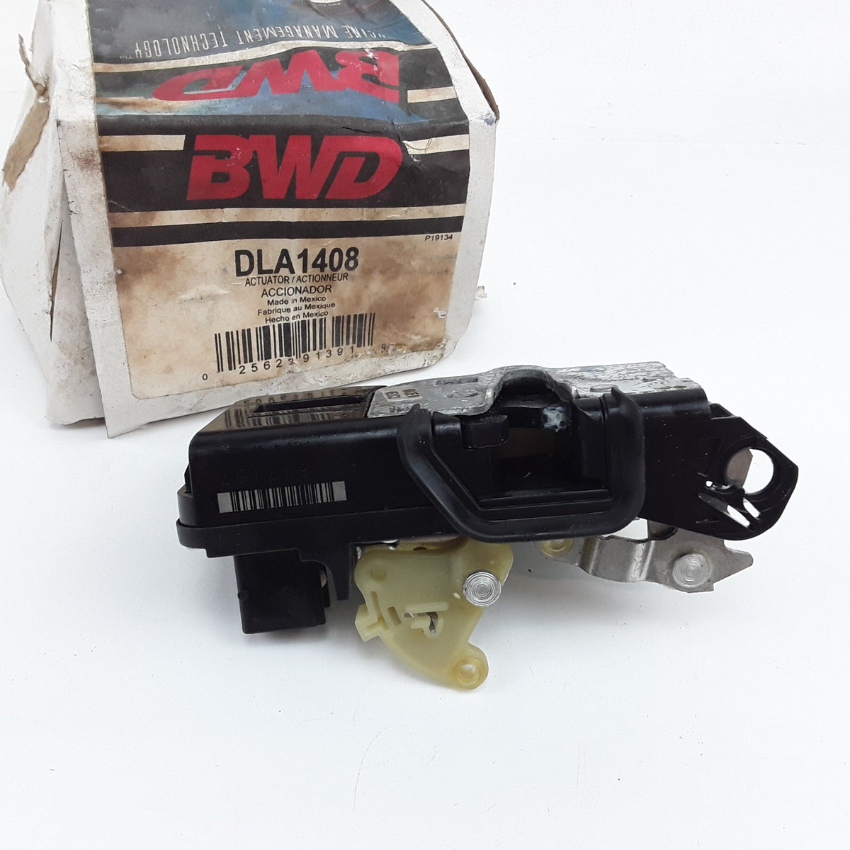 Front Right Door Lock Actuator Fits Cadillac SRX CTS (2003 2004 2005 2006 2007)