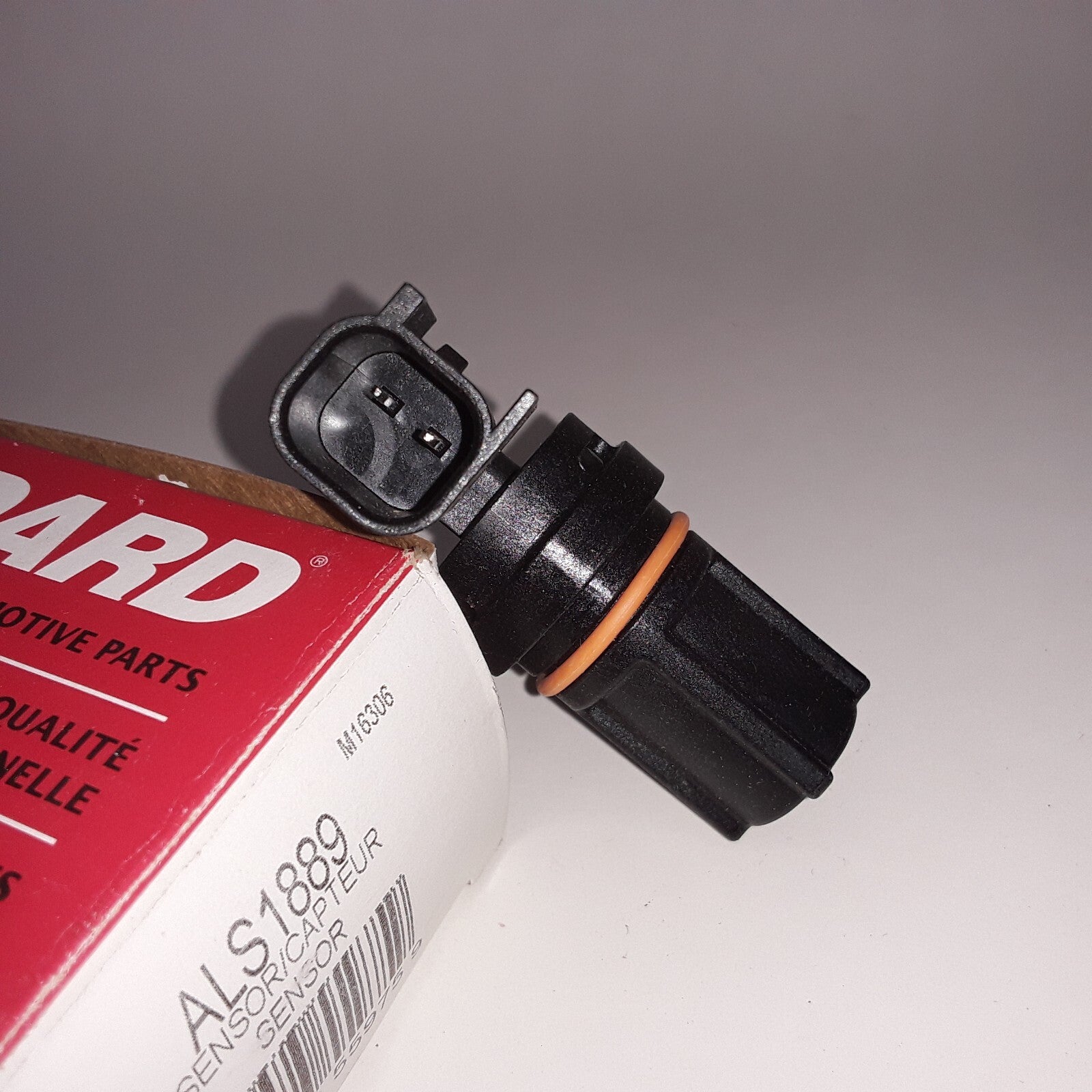 Rear Center ABS Wheel Speed Sensor For Lincoln Mark LT Ford F-150 Lobo 2004-2016