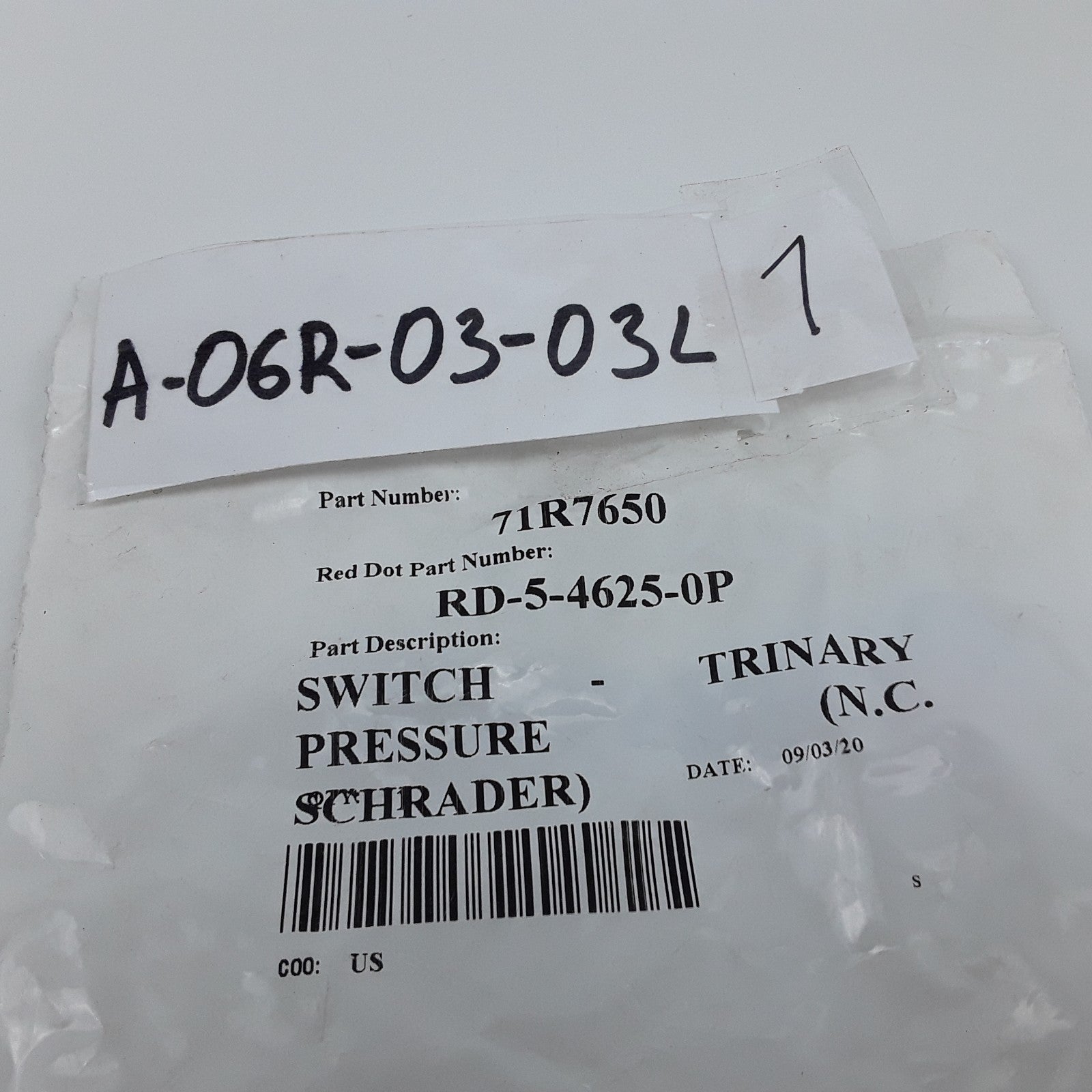 Trinary Pressure Switch Fits Peterbilt Kenworth Freightliner Mack (1973-2003)