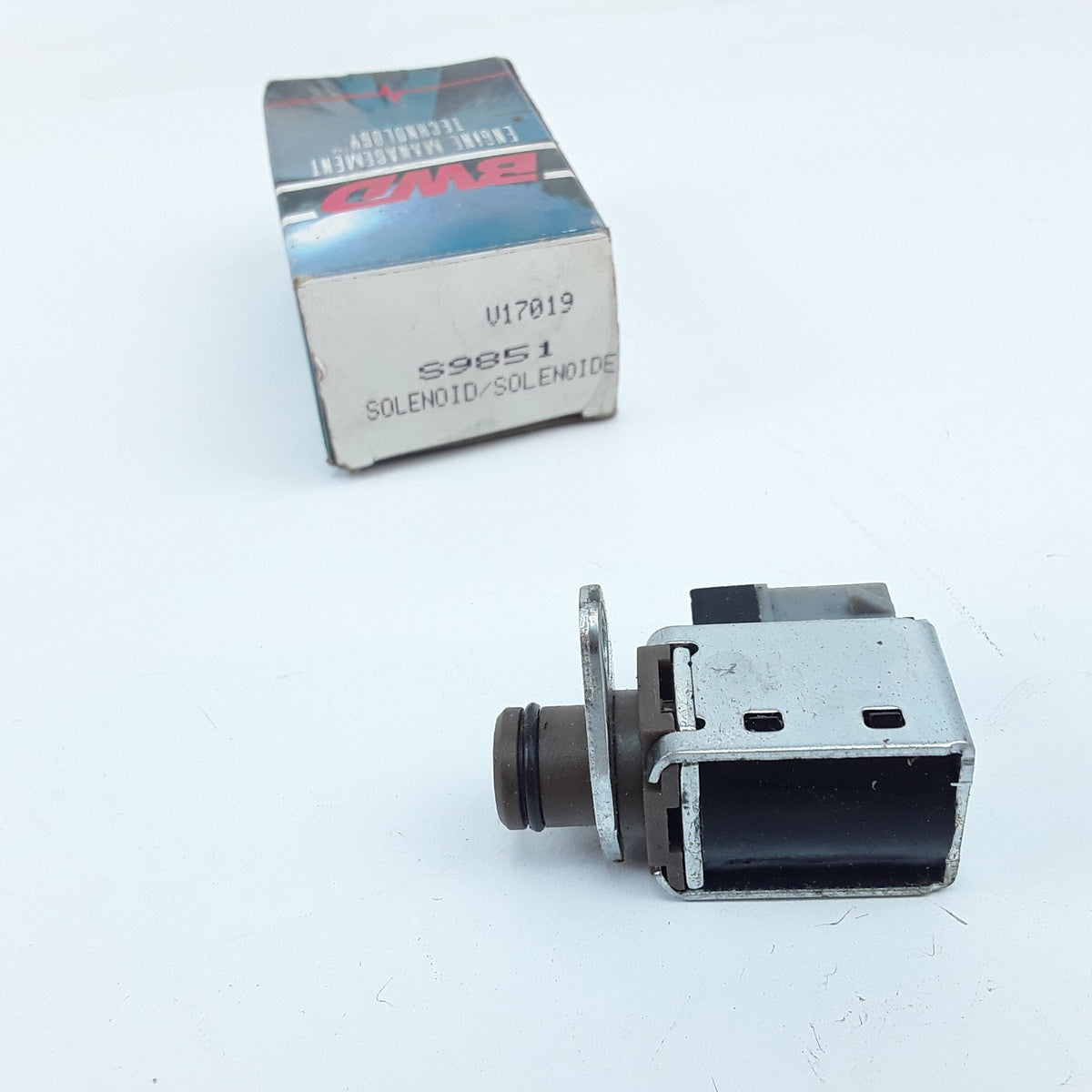 Transmission Control Solenoid Fits Chevrolet GMC (1991 1992 1993 1994 1995-2009)