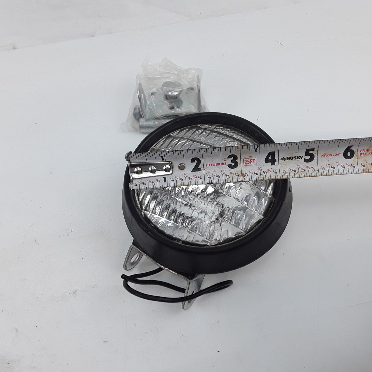 Grote 64931 Utility Light Fits Fifth-Wheel, Tractor, Forklift, Off-Road Vehicles