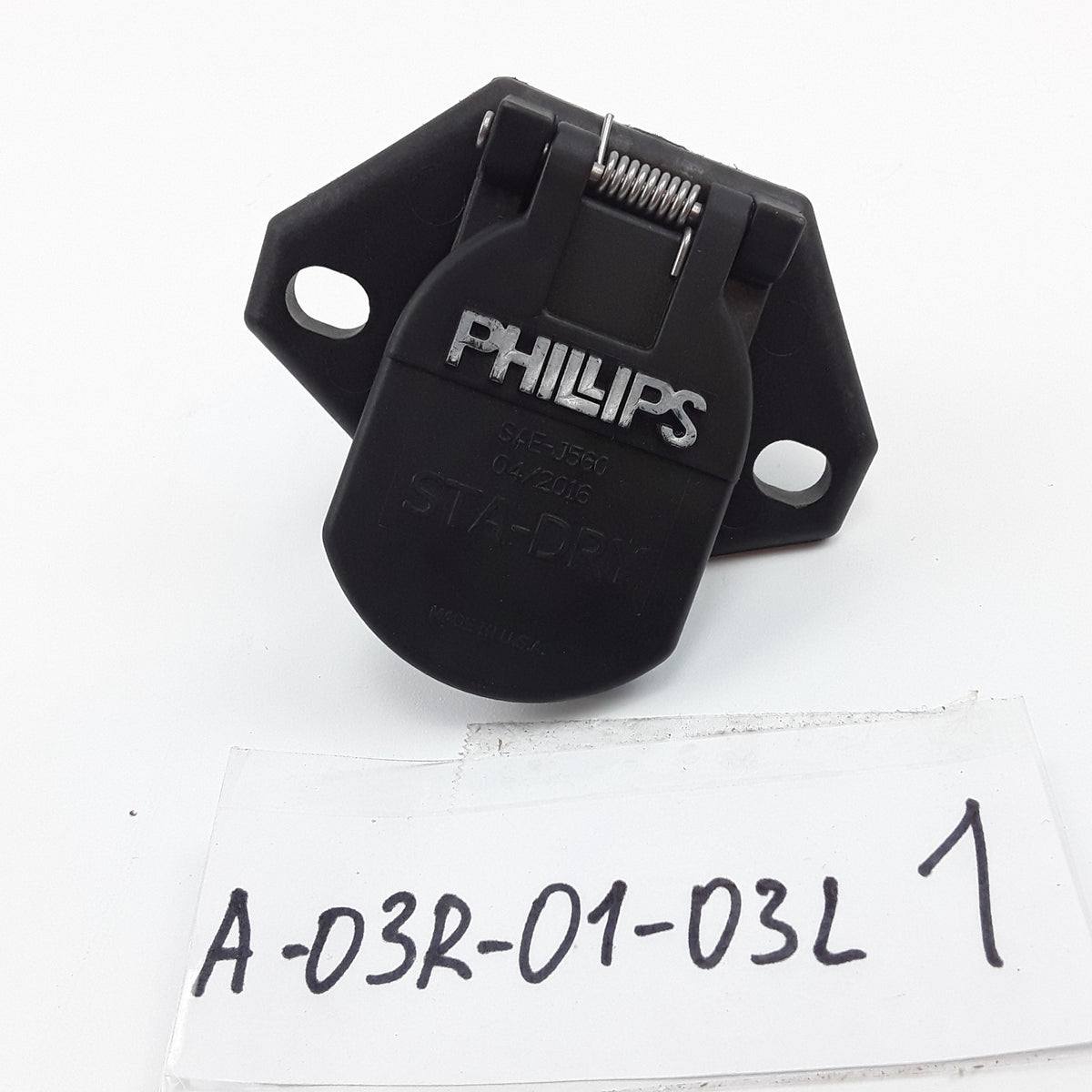 16-726 Phillips 7-Way Havy Duty STA-DRY 2-Hole Bullet w/locking clip Socket