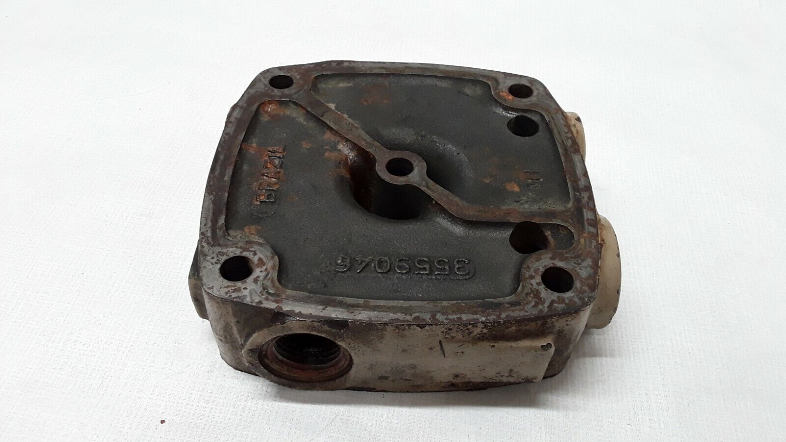 CUMMINS HEAD,1 CYL COMPRESSOR 3559047 3559046 USED FAST SHIPPING - HotCarParts